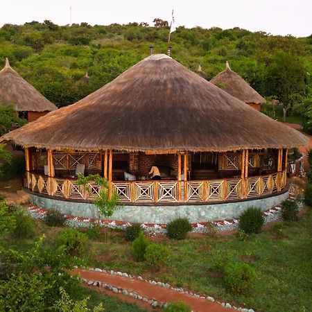 Africa Safari Maasai Boma Villa Serengeti Exterior photo