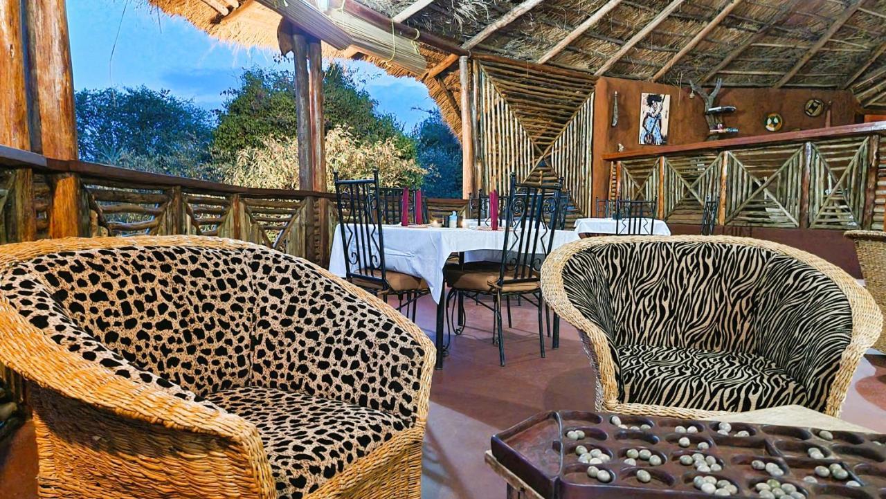 Africa Safari Maasai Boma Villa Serengeti Exterior photo
