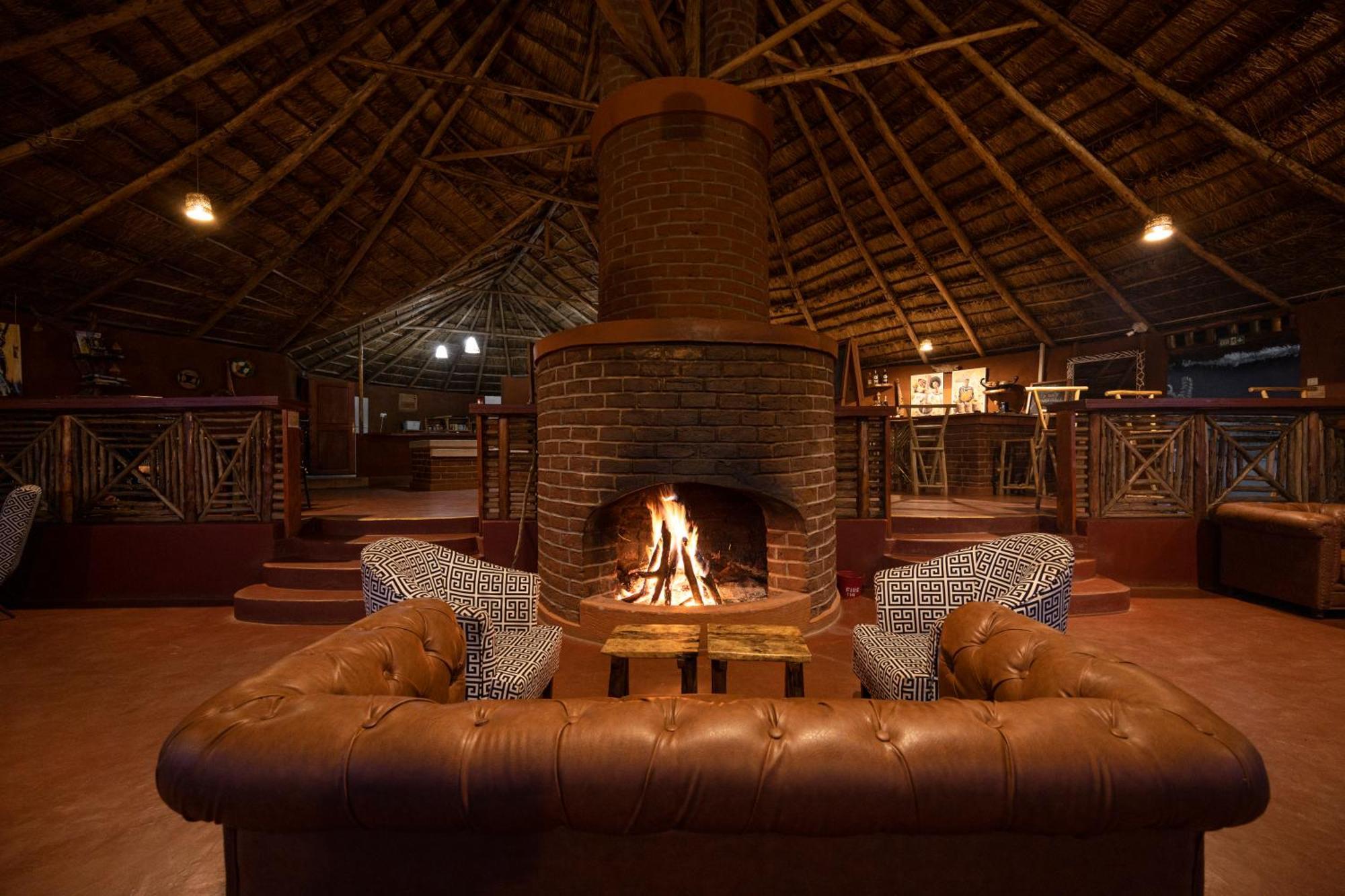 Africa Safari Maasai Boma Villa Serengeti Exterior photo